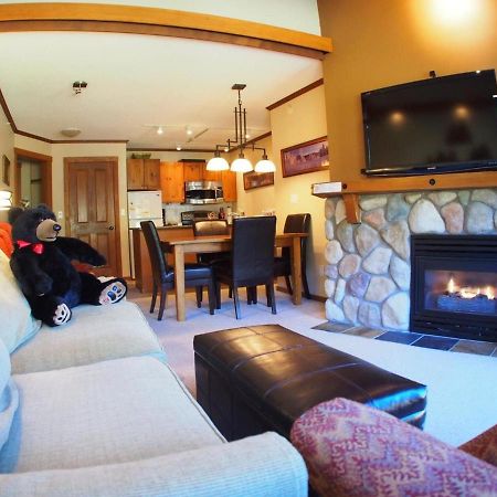 Fireside Lodge #409 By Bear Country Sun Peaks Exterior photo